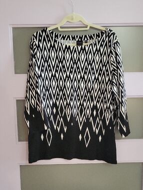 Rafaella Black & White Diamond-Print Long Sleeve Top